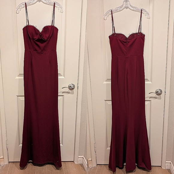 Katie May Jasmin Gown In Elegant Burgundy Evening Gown - Picture 1 of 15